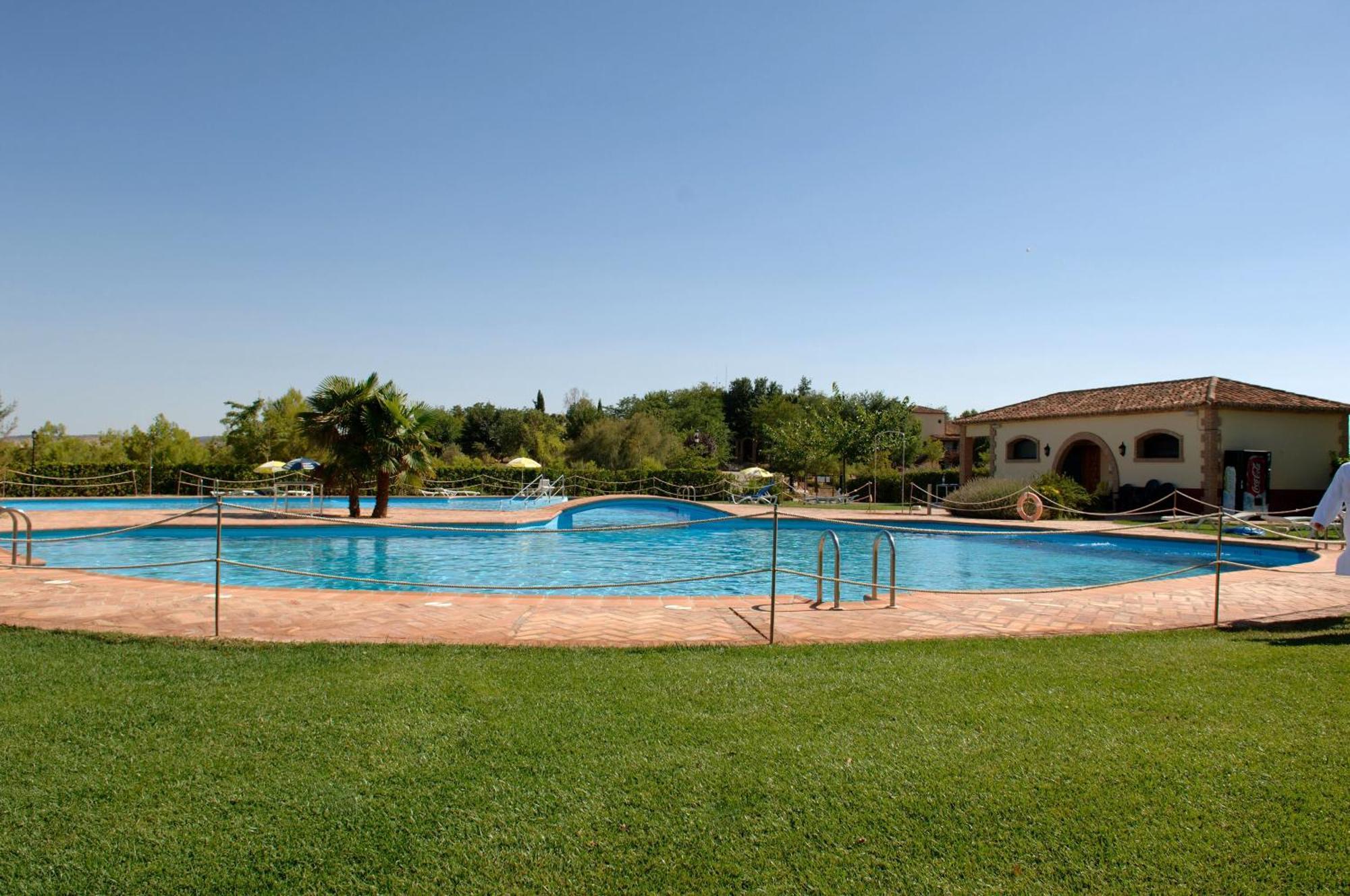 Balneario Cervantes Santa Cruz De Mudela Buitenkant foto