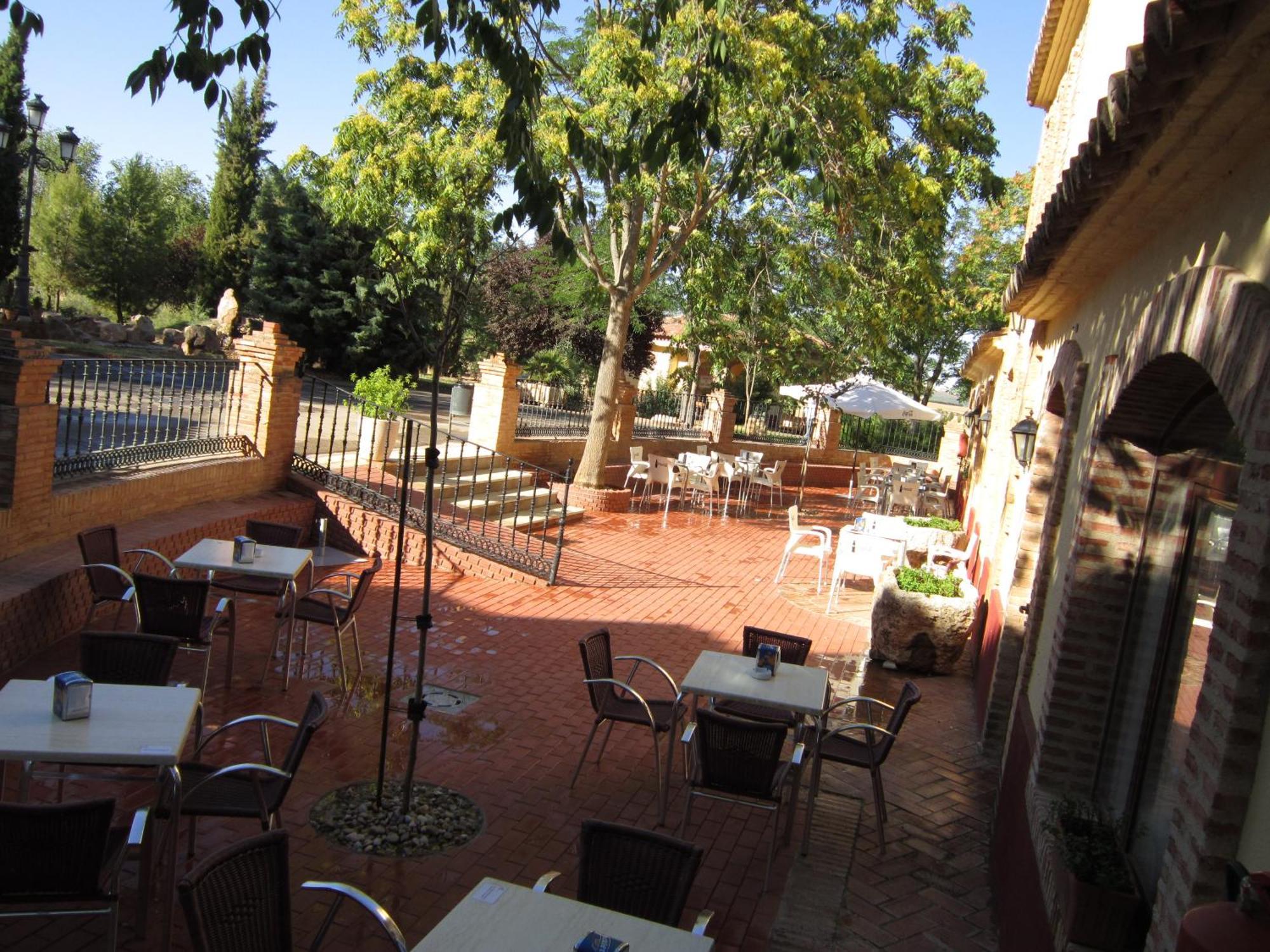 Balneario Cervantes Santa Cruz De Mudela Buitenkant foto
